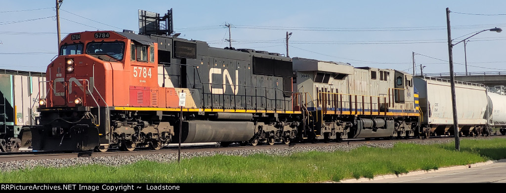 CN 5784 CN 3945